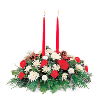 Candlelight Christmas Centerpiece